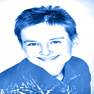 Team_2_Aleksandra2-Avirss_lightblue.jpg